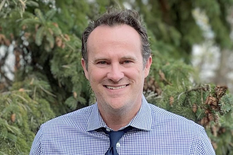 HallJim_CC_2022_Headshots – Corrected (1800x1200)