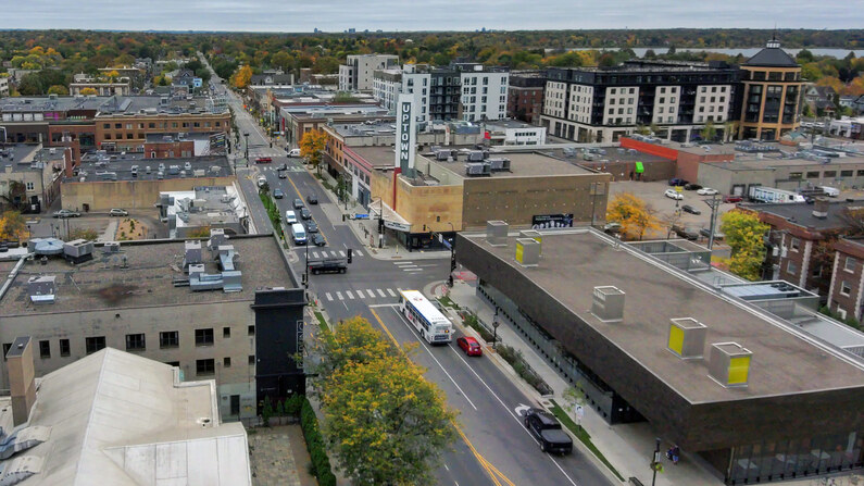 Hennepin_Avenue_South_Uptown